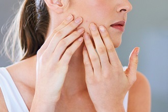 Стафилококк на лице: формы заболевания и их лечение