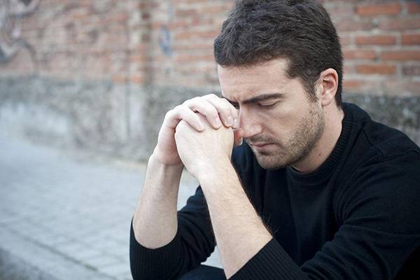Стафилококк у мужчин: причины развития, симптомы, лечение