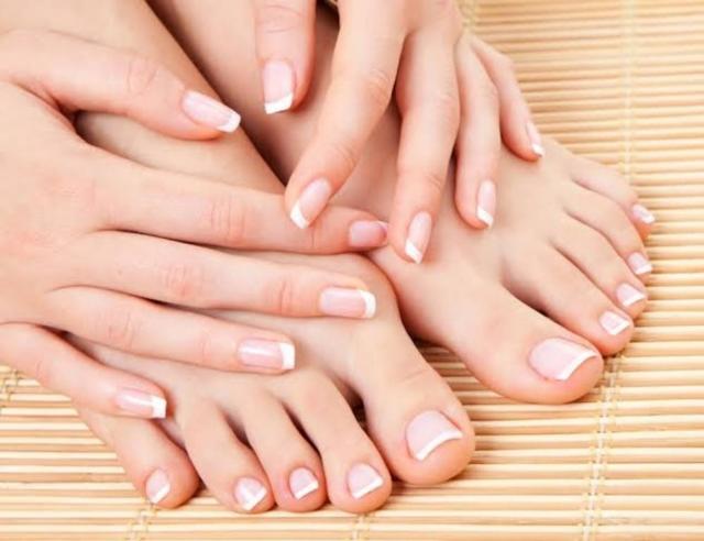 Грибок ногтей на ногах - чем лечить?
